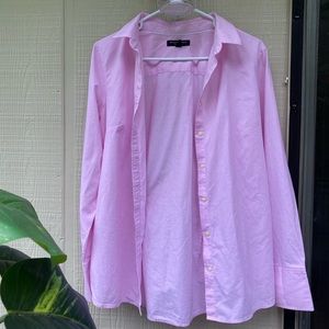 Banana Republic bottom down shirt